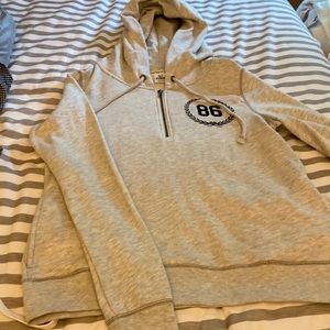 Sz Med 3/4 zip with hood and front pockets